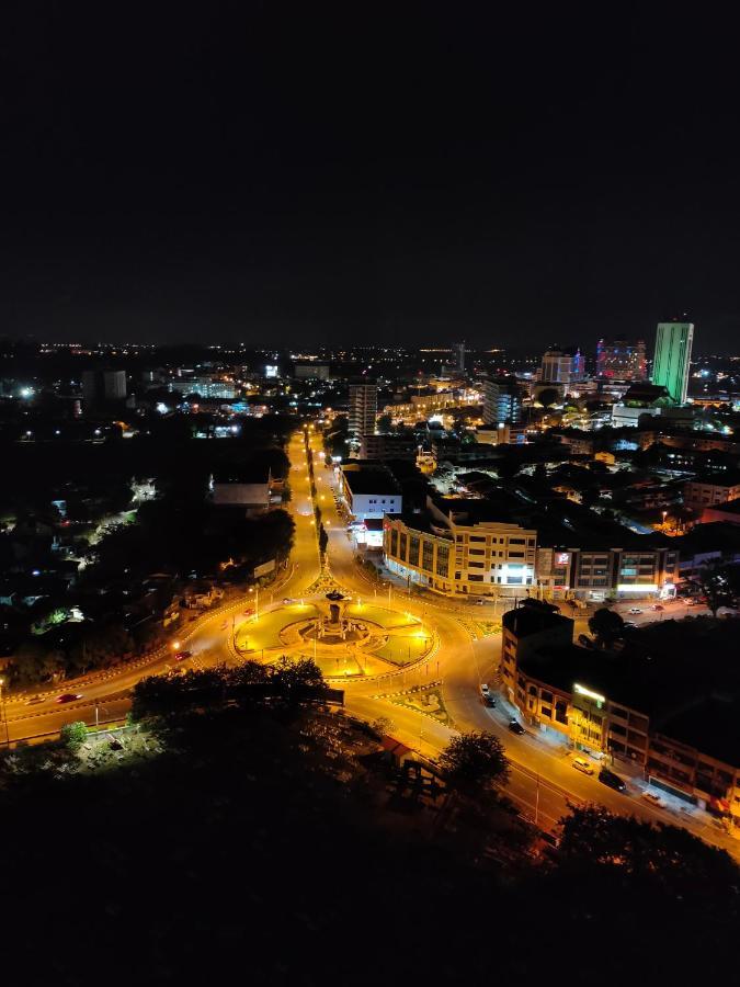 Homestay Hani Kuala Terengganu Kültér fotó